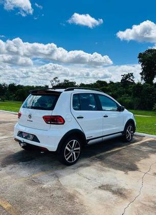 VOLKSWAGEN FOX 1.6 MSI TOTAL FLEX CONNECT 4P I-MOTION